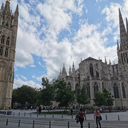 Apartamento Dependance Cosy Dans Maison Bordelaise A 200m Du Tram Et Du Chu Bordéus